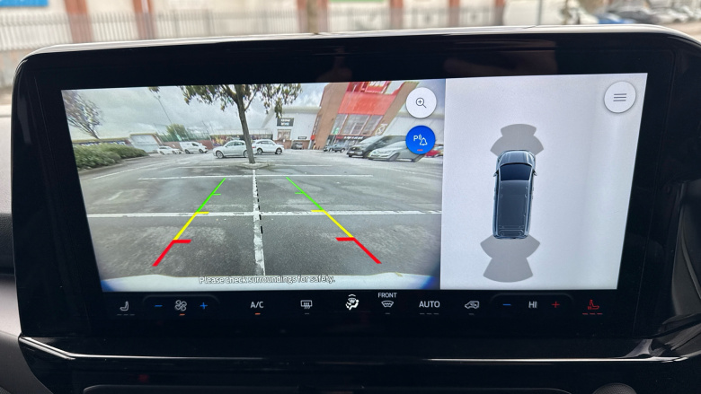 Ford Tourneo Custom 320 L2 Diesel Fwd 2.0 EcoBlue 136ps H1 Titanium 8 seater Auto